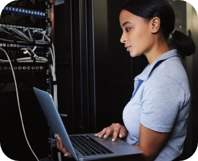 server technician performing server maintenance